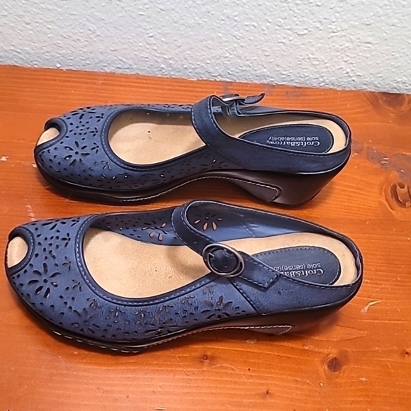 CROFT & BARROW WOMEN'S SOLE SENSE ABILITY  BLUE STRAP WEDGE SANDAL SIZE 10 - Picture 4 of 10